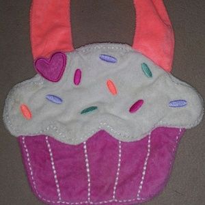 Very Cute Cupcake baby bib